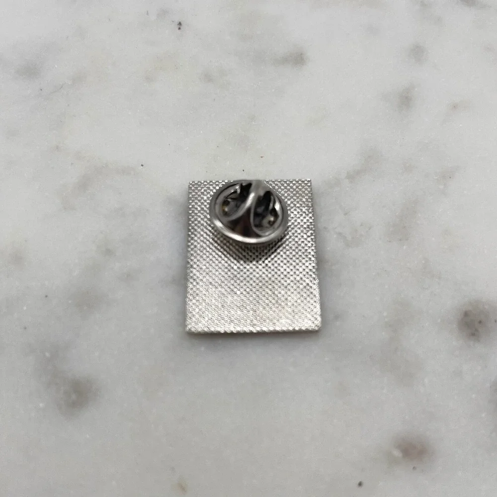 Starbucks Coffee Employee Pin‎ - CONSIDERATE - 2004 Green Apron Awards RARE